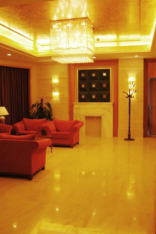 Xiongchu International Hotel Vuhan Dış mekan fotoğraf