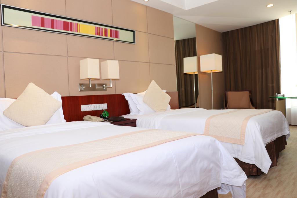 Xiongchu International Hotel Vuhan Dış mekan fotoğraf