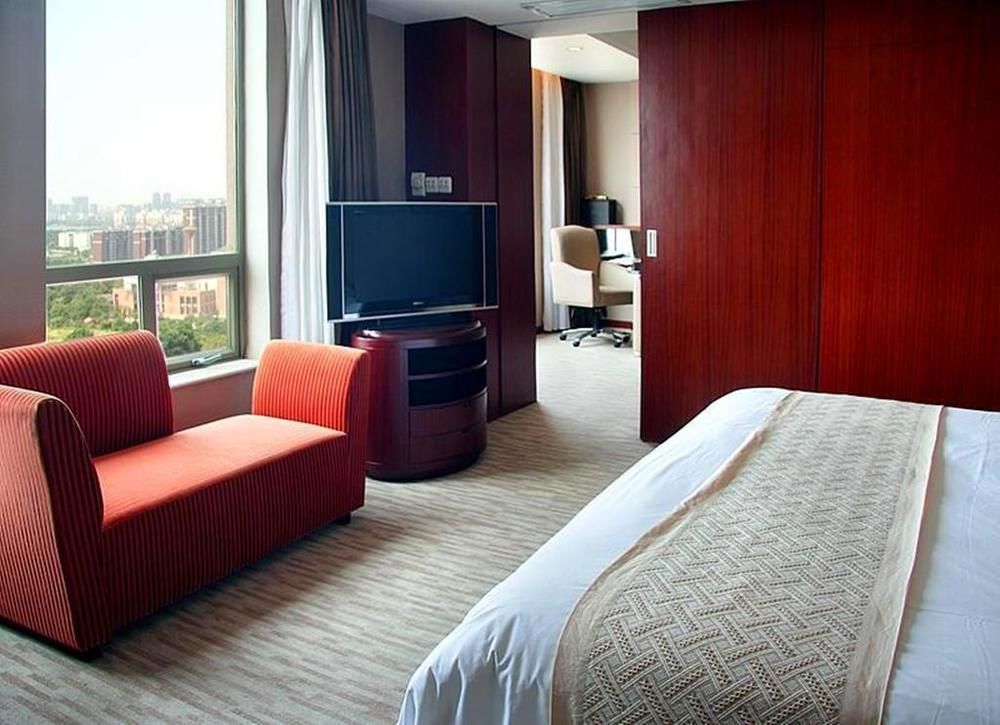 Xiongchu International Hotel Vuhan Dış mekan fotoğraf